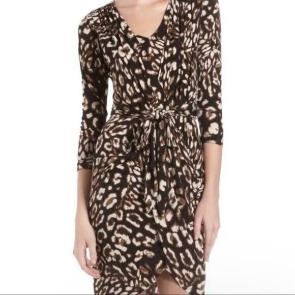 NWT BCBGMAXAZRIA Leopard Print V-Neck Tulip Skirt Wrap Dress - Picture 11 of 12